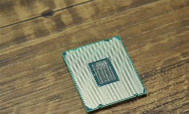 Intel承认：打上漏洞补丁后 性能损失最多25%